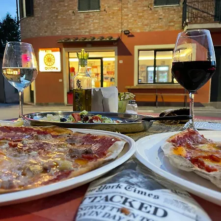 Magical Di Gioia Large 6-bedroom Family With Breathtaking Views, Private Garden And Olive Grove - In A Cool Village On The Umbria Tuscany Border * Gioiella