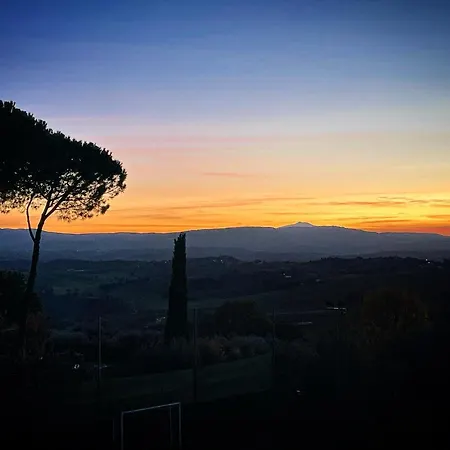 Magical Di Gioia Large 6-bedroom Family With Breathtaking Views, Private Garden And Olive Grove - In A Cool Village On The Umbria Tuscany Border Villa *