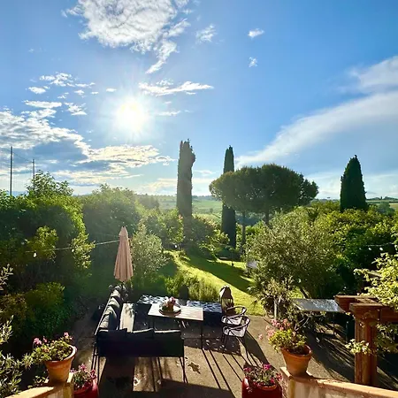 Villa Magical Villa, Breathtaking Views, Large Private Garden And Olive Grove - In A Cool Village On The Umbria Tuscany Border *