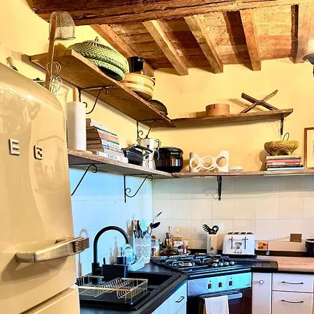 Вилла Villa Gioiella Sleeps 13 Near Cortona & Montepulciano *