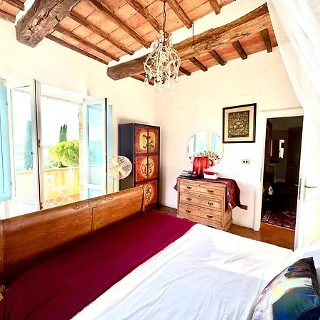 Magical Di Gioia Large 6-bedroom Family With Breathtaking Views, Private Garden And Olive Grove - In A Cool Village On The Umbria Tuscany Border Villa Gioiella
