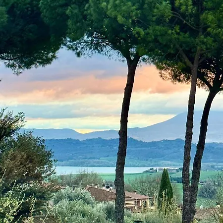 Sleeps 13 Near Cortona & Montepulciano Villa *
