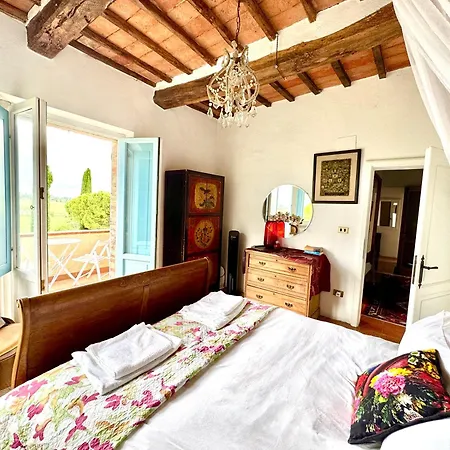 Villa Sleeps 13 Near Cortona & Montepulciano Gioiella