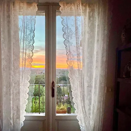 Sleeps 13 Near Cortona & Montepulciano *